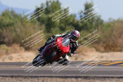 media/Nov-06-2022-SoCal Trackdays (Sun) [[208d2ccc26]]/Turn 7 Set 2 (1050am)/